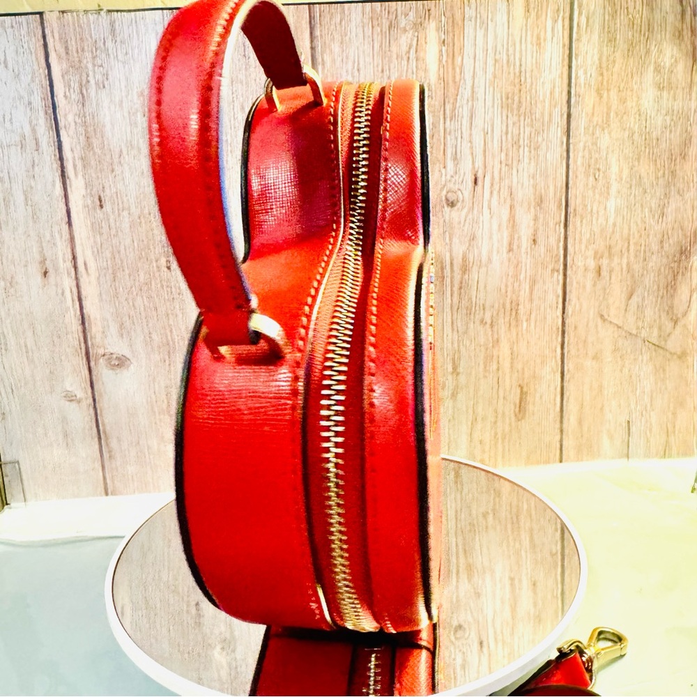 Kate Spade Love Shake Heart-Shaped Crossbody Bag Red Leather w heart Patch - GUC - Picture 6 of 15